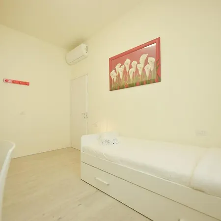 Modern In The Heart Of With Wi-fi And Ac
