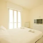 Modern In The Heart Of With Wi-fi And Ac *