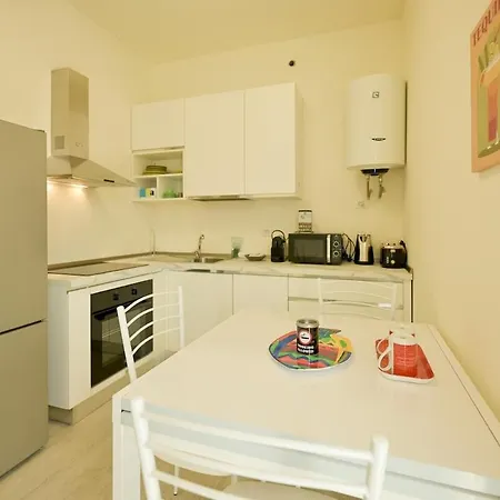 Apartament Modern In The Heart Of With Wi-fi And Ac *