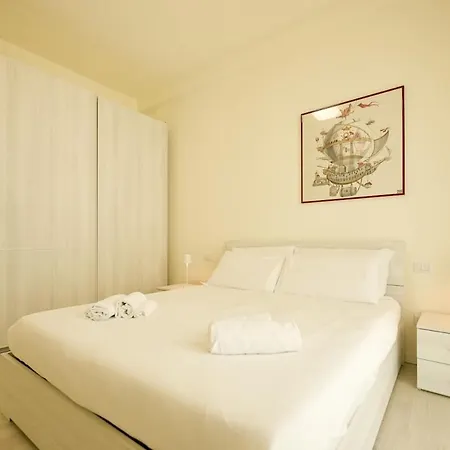 Modern In The Heart Of With Wi-fi And Ac Maslianico