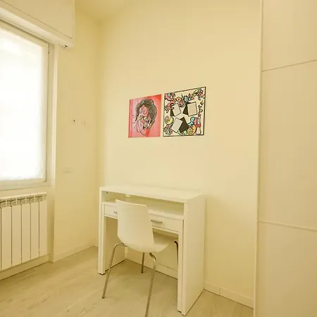 Modern In The Heart Of With Wi-fi And Ac