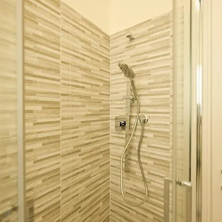 Modern In The Heart Of With Wi-fi And Ac *