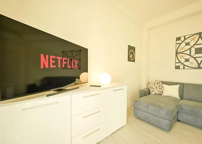 Modern In The Heart Of With Wi-fi And Ac Maslianico