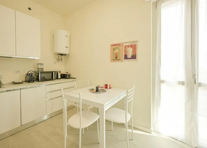 Lägenhet Modern In The Heart Of With Wi-fi And Ac