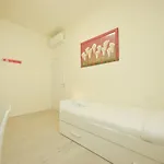 Modern In The Heart Of With Wi-fi And Ac